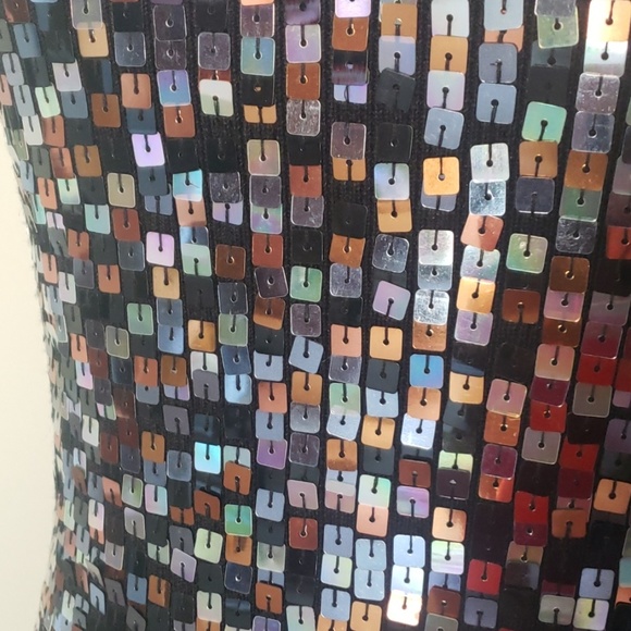 52 Weekends Sequined embelleshed Tank - Picture 2 of 3